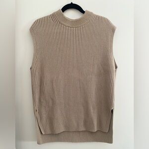 H&M  Ribbed Sleeveless Knit Vest ~Neutral ~Size S Oversized
